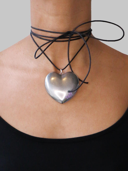 Lynn big lilac silver necklace